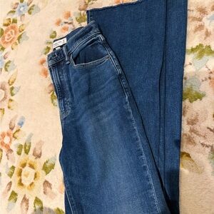 Abercrombie & Fitch Ultra High Rise Flare